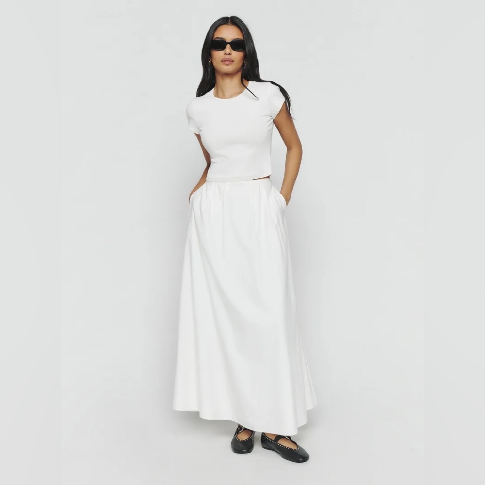 new Reformation Lucy cotton poplin maxi skirt in ivory - Picture 4 of 10